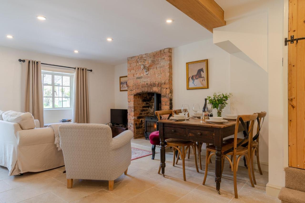 Poppy Cottage Broadwell  المظهر الخارجي الصورة
